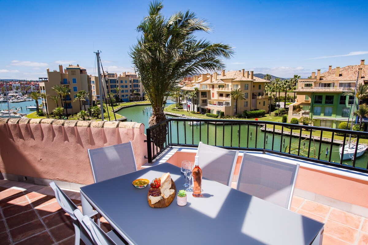 Sotogrande Marina 2 Br Penthouse W. Large Terrace