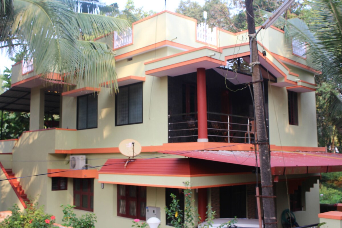 Christa Homestay ，空调，靠近A.J.医院， Mangalore