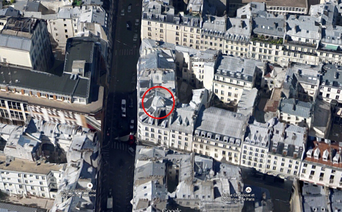 位于巴黎市中心的屋顶大厦