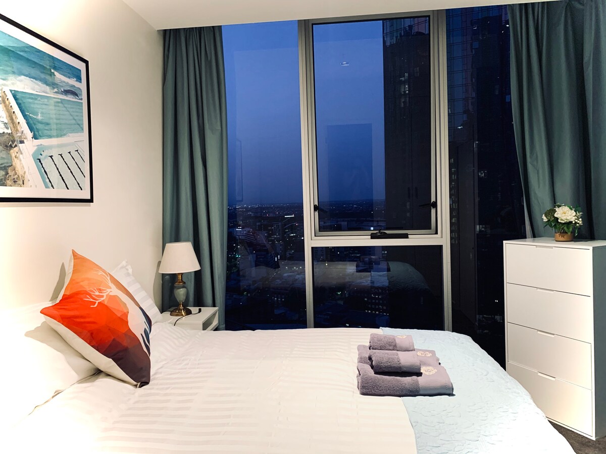 「Morandi II」最佳中央商务区位置双卧室公寓和停车场