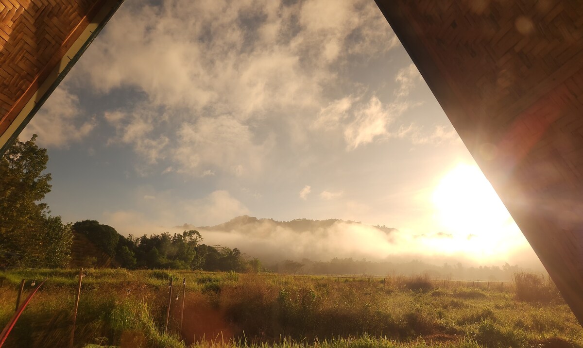 Glamping with mountain view & pool @Alca Wellness