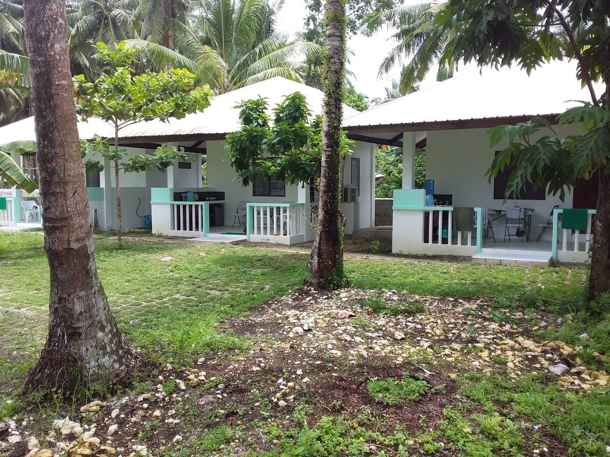Siargao Strawberry 's Homestay Cottage 1.