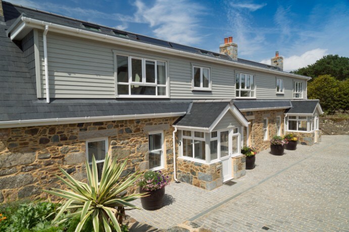 Le Grand, Sark Fantastic Family Size House -