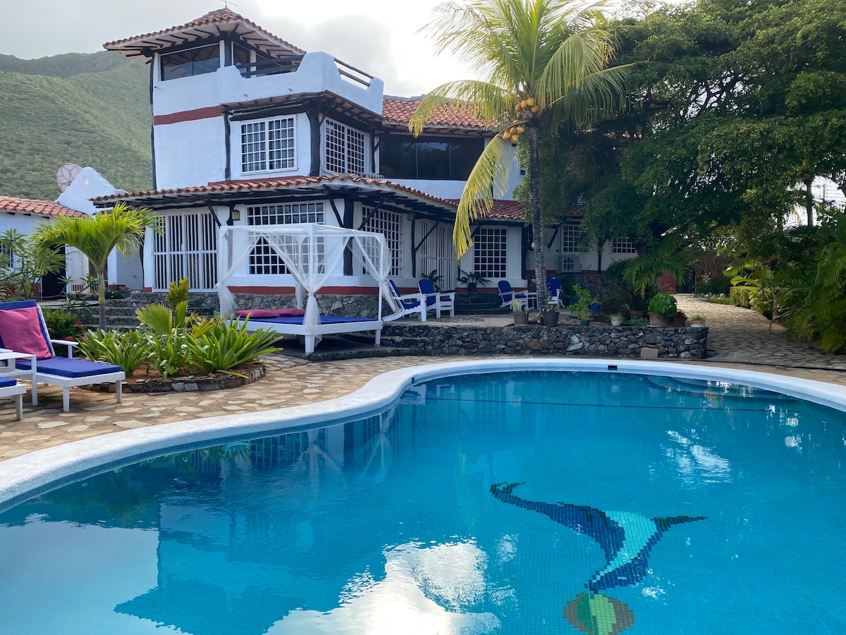 Villa privada, vistas, piscina, 5 H, 5 B Margarita
