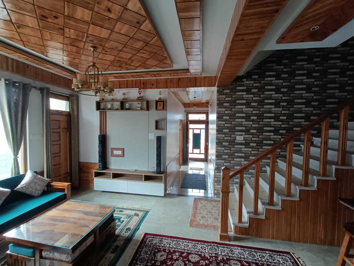 Wild Orchard Luxurious Homestay (8 pax)