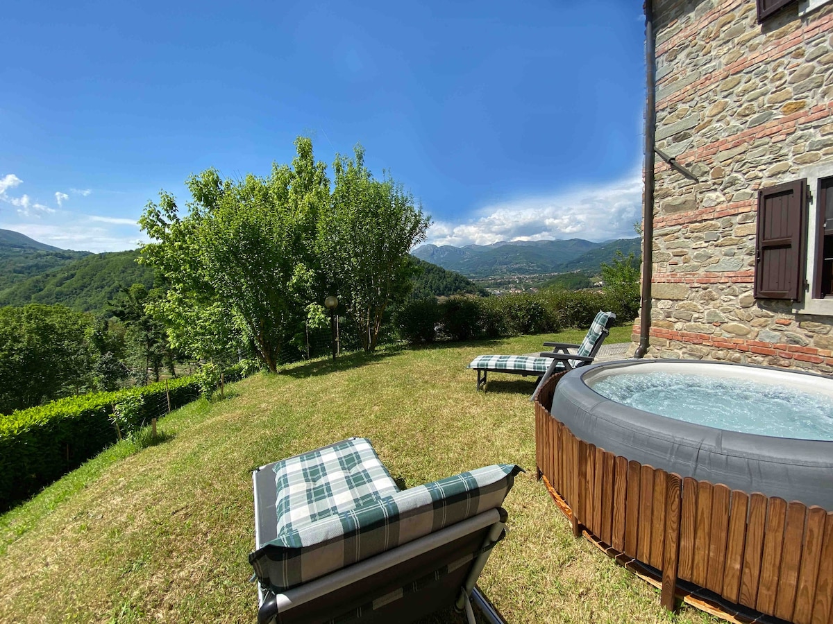 "Il Palazzetto" - Country house with jacuzzi
