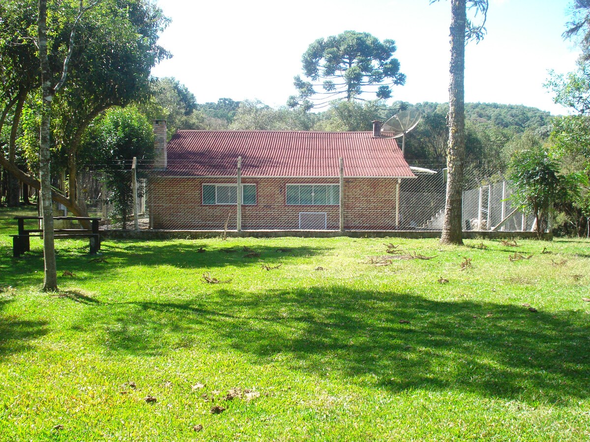 Recanto Paes (Casa de Campo na Serra)