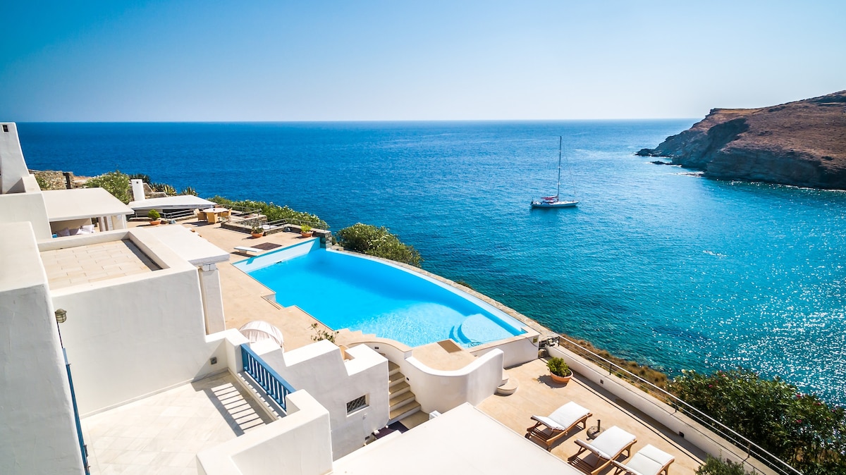 BluEros Luxury Villa - Syros Private Pool Gem