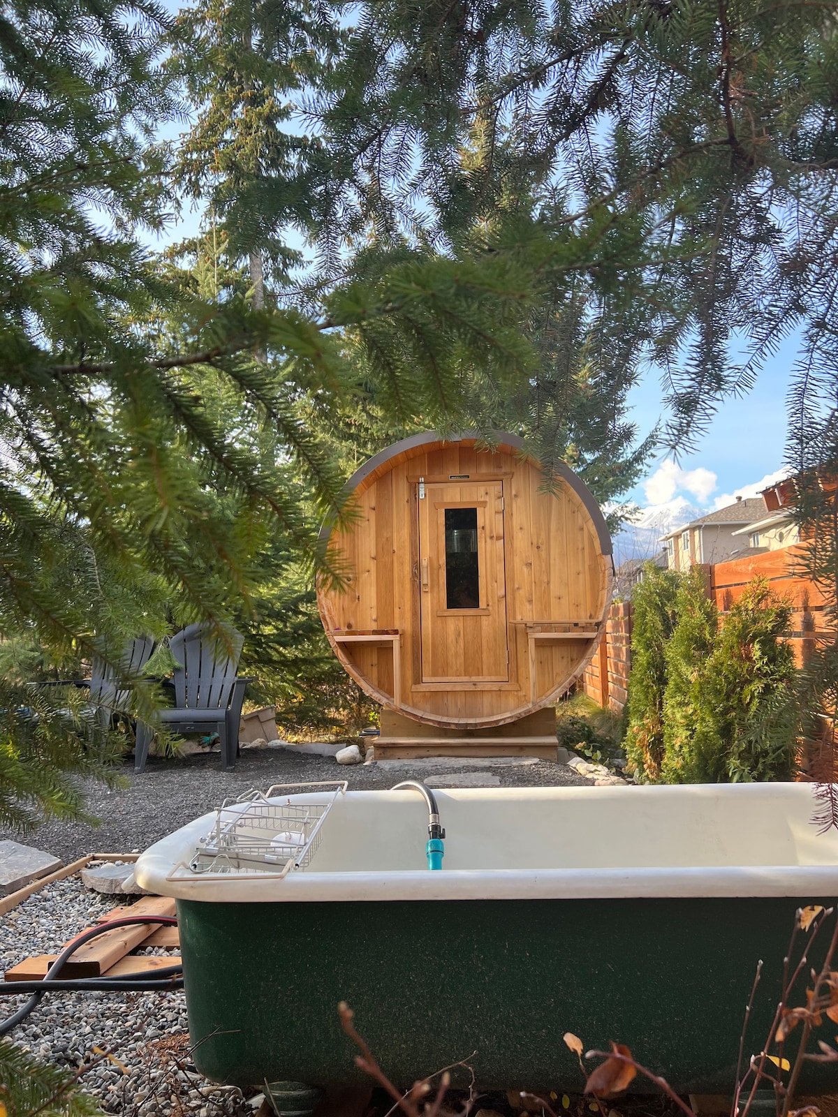 Mount 7 Nordic Sanctuary: Sauna, Hot Tub, Views