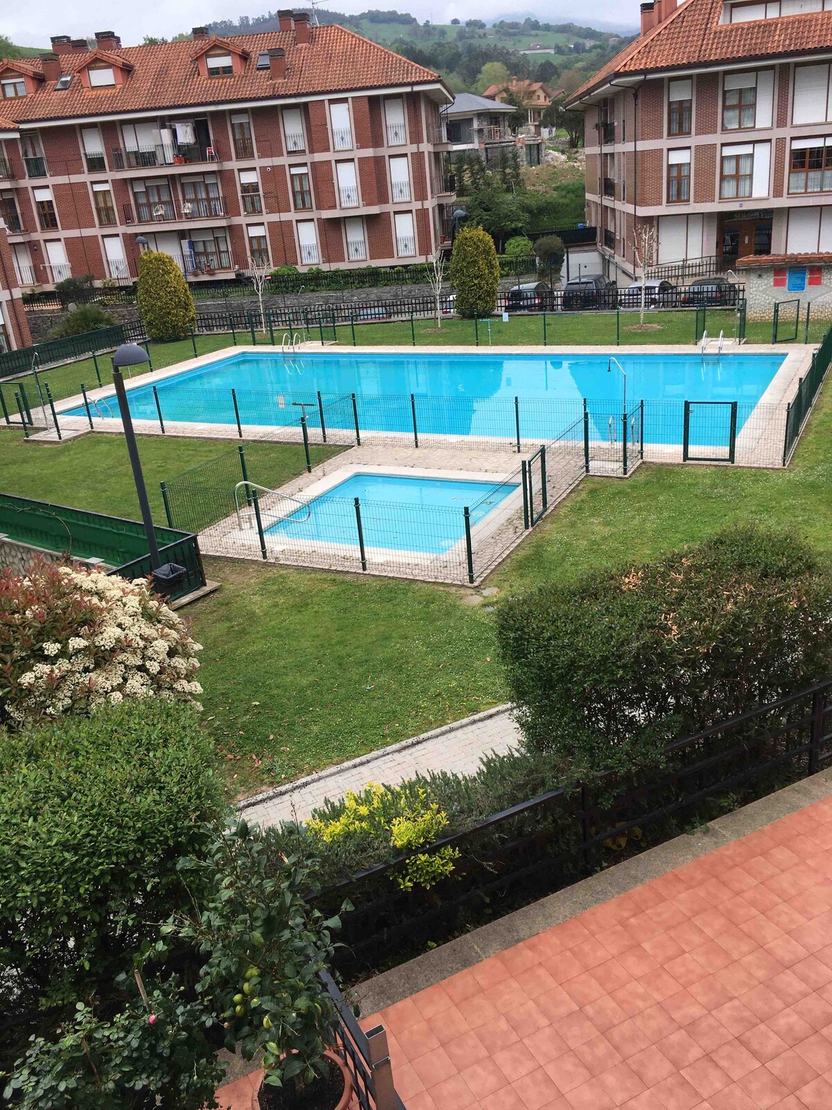 Precioso apartamento en urbanización con piscina