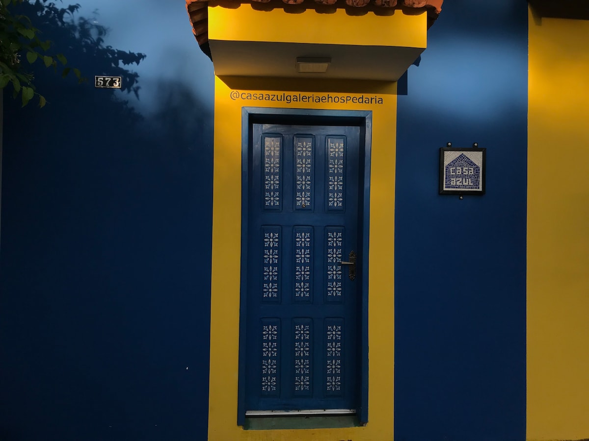 Casa Azul - Galeria e Hospedaria