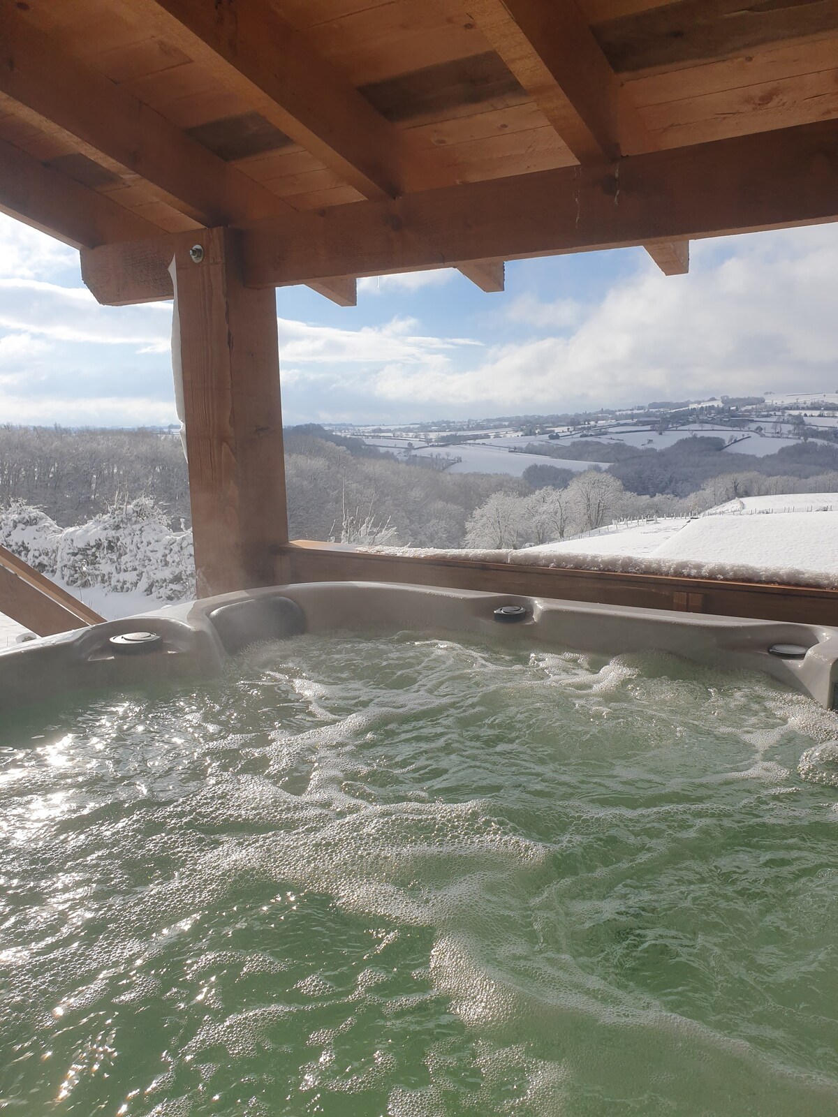 Gîte spa en campagne "rouet-nature" Aveyron ségala