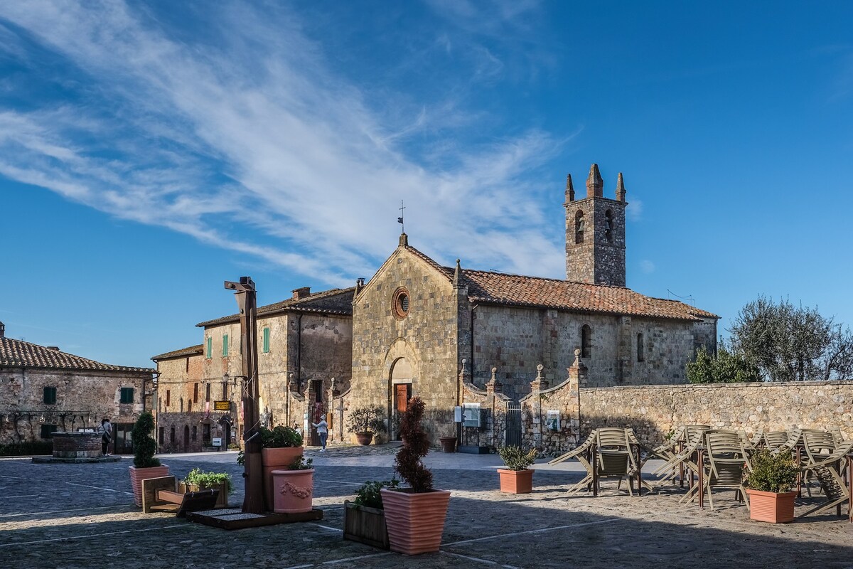 Rooms and Wine Monteriggioni - Sui Boschi