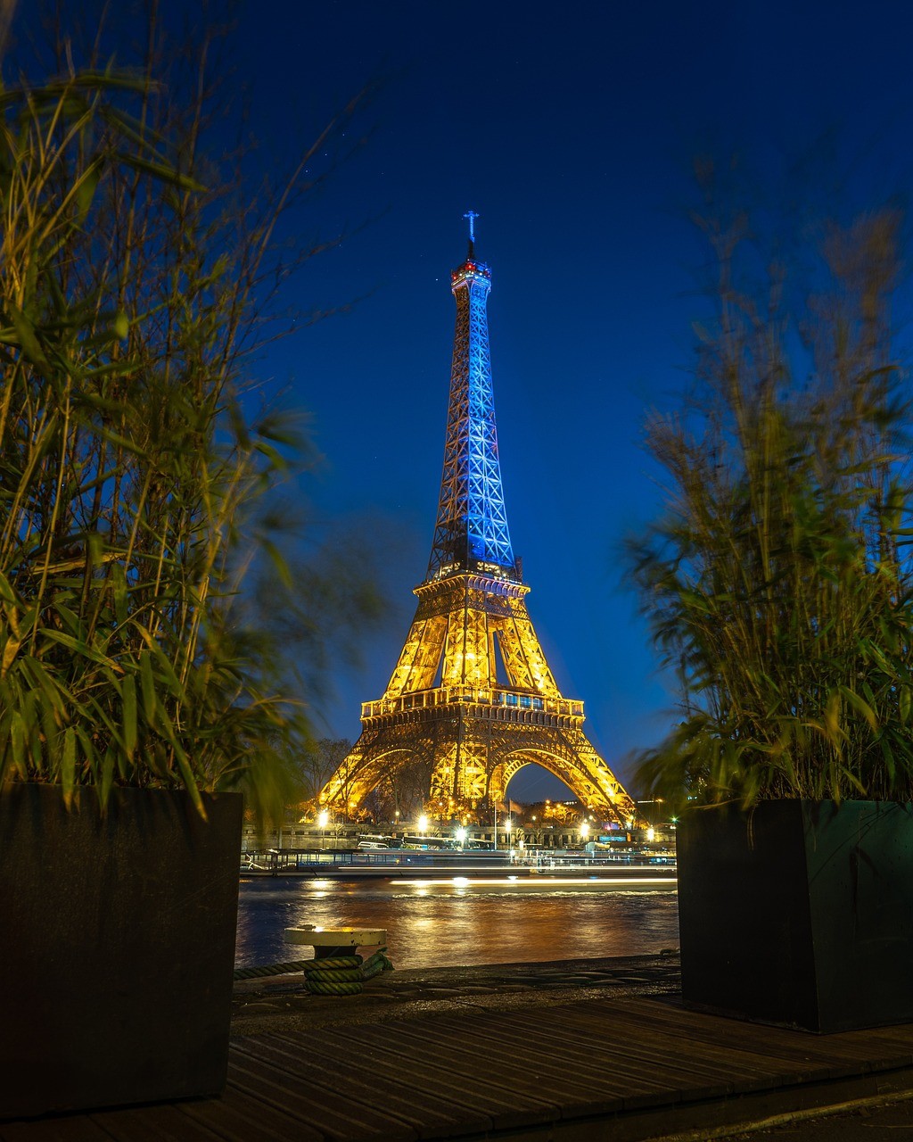 靠近： Eiffel Tower/Trocadéro