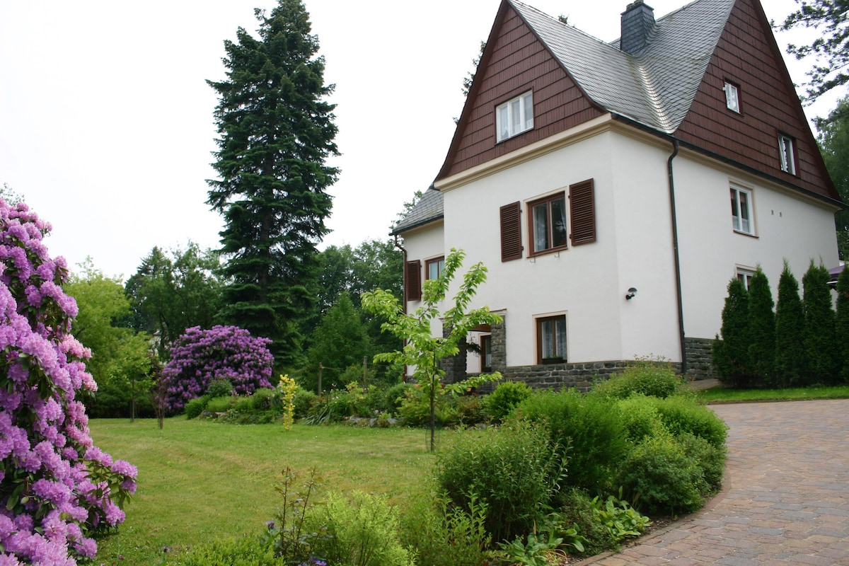 埃尔兹盖比尔热（ Erzgebirge ）四星级度假别墅