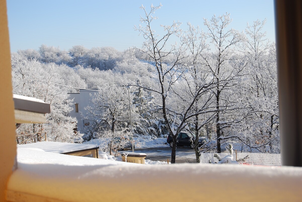 Villino località I Cerri panoramico con giardino