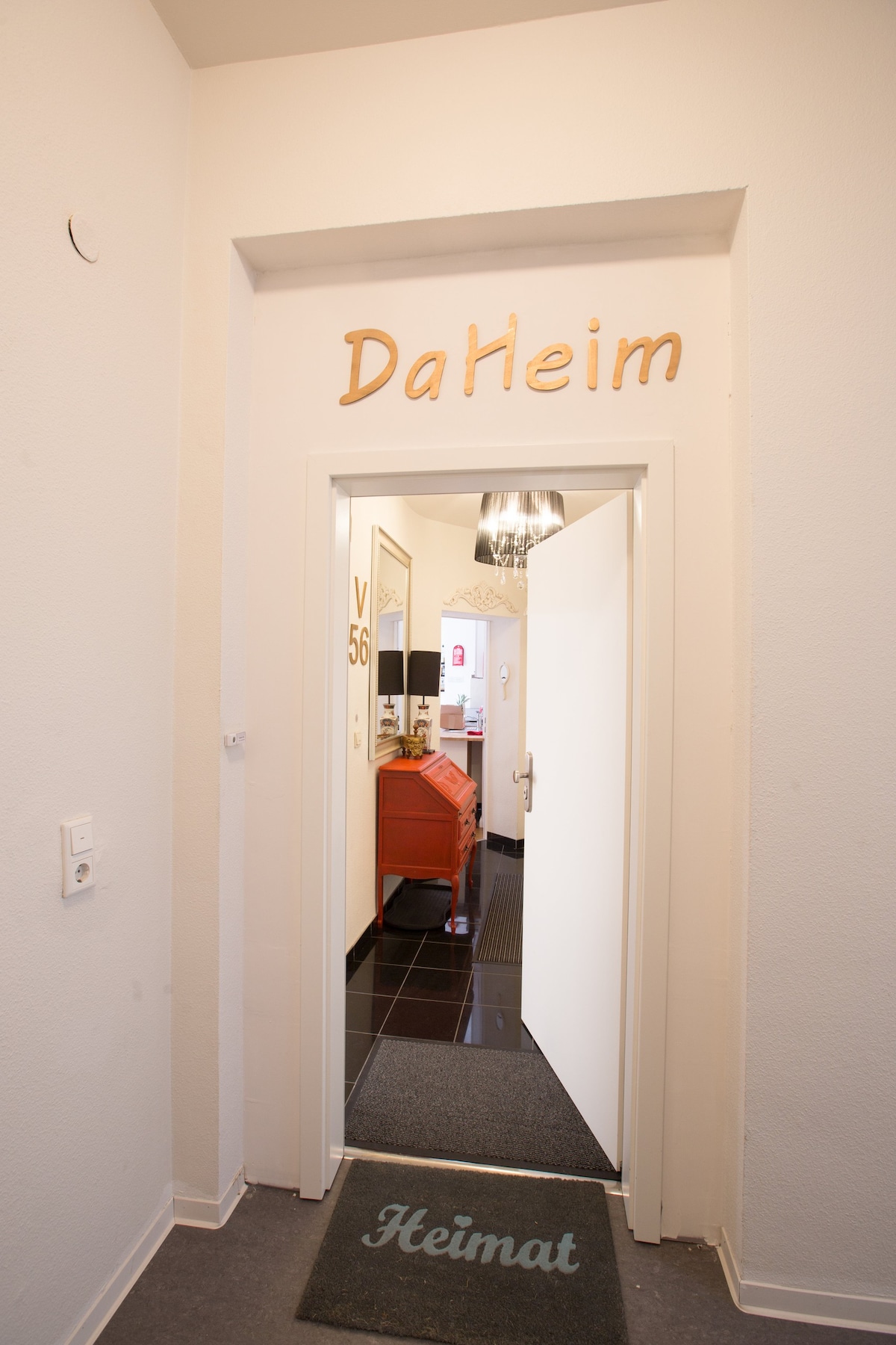 位于科隆的「DaHeim V56」公寓，可容纳3-9人