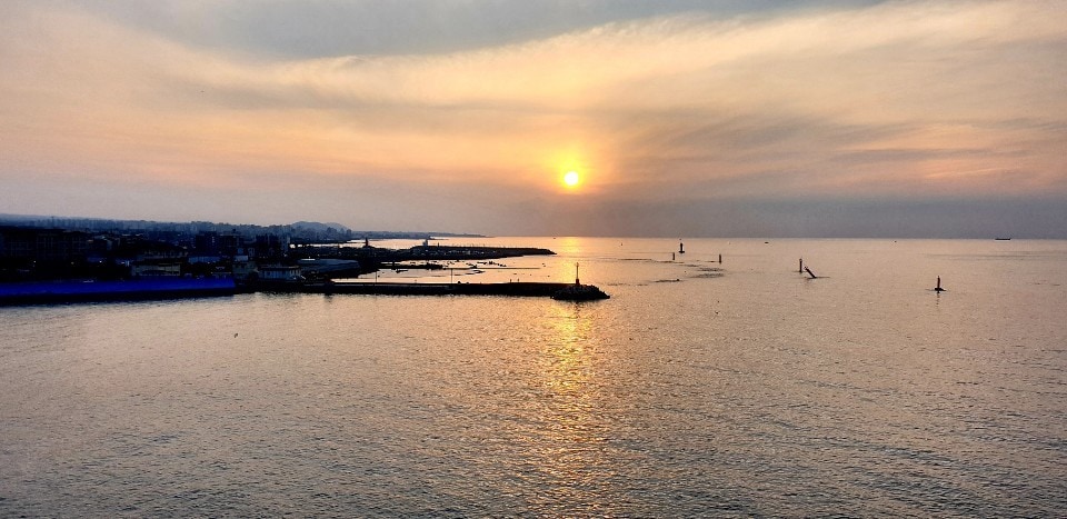 Sea Yi Stay -海景餐厅（距离机场仅10分钟车程，距离Aewol仅15分钟车程，靠近Iho Tewoo海滩）