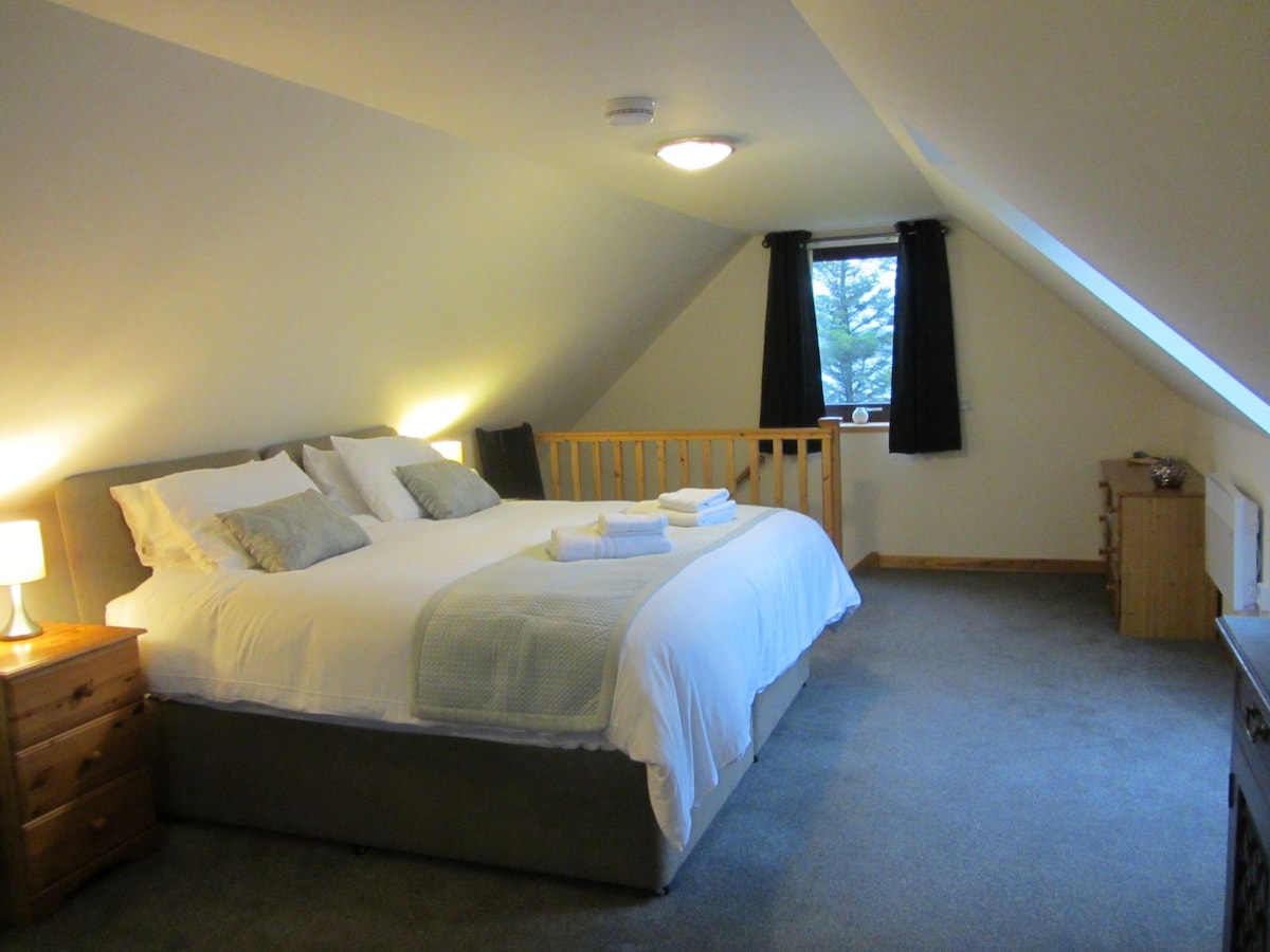 Allt na Criche Self Catering Kingsburgh, by Portree