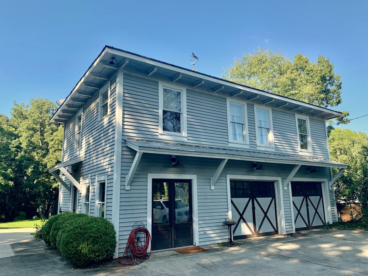 Hogansville Carriage House, Clean and Comfy