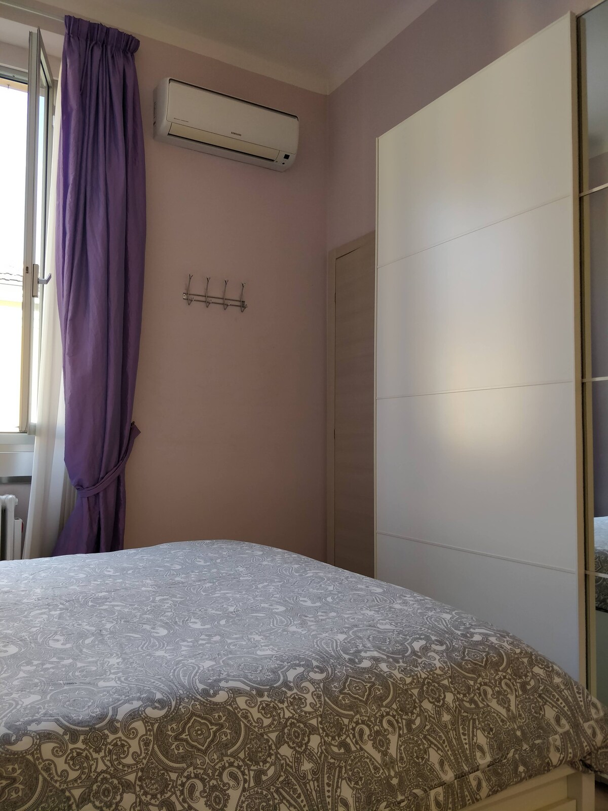 宽敞明亮的房间，带PRIVATO-Bocconi卫生间
