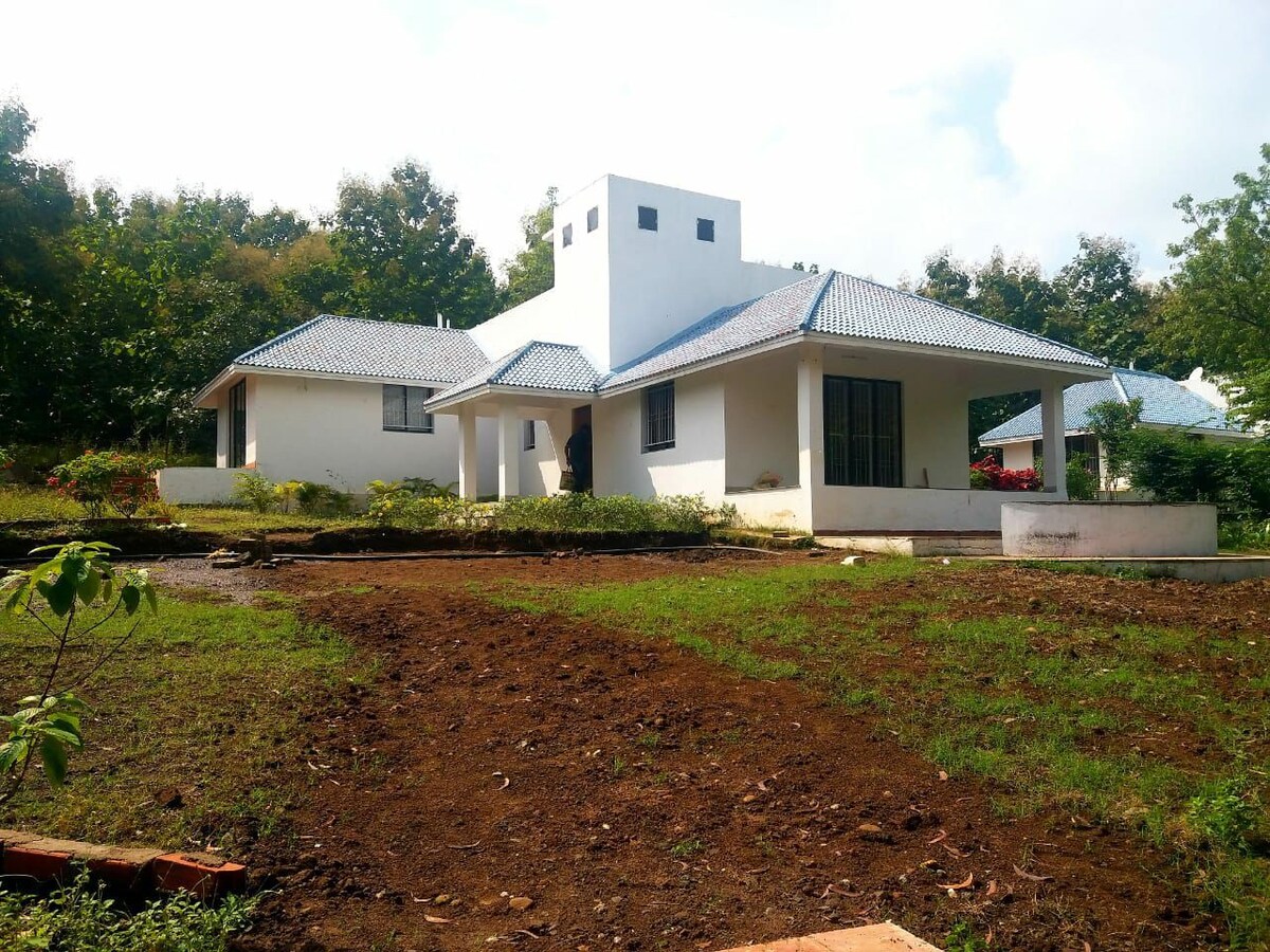 Farmhouse enclosed by Forest all modern amenities