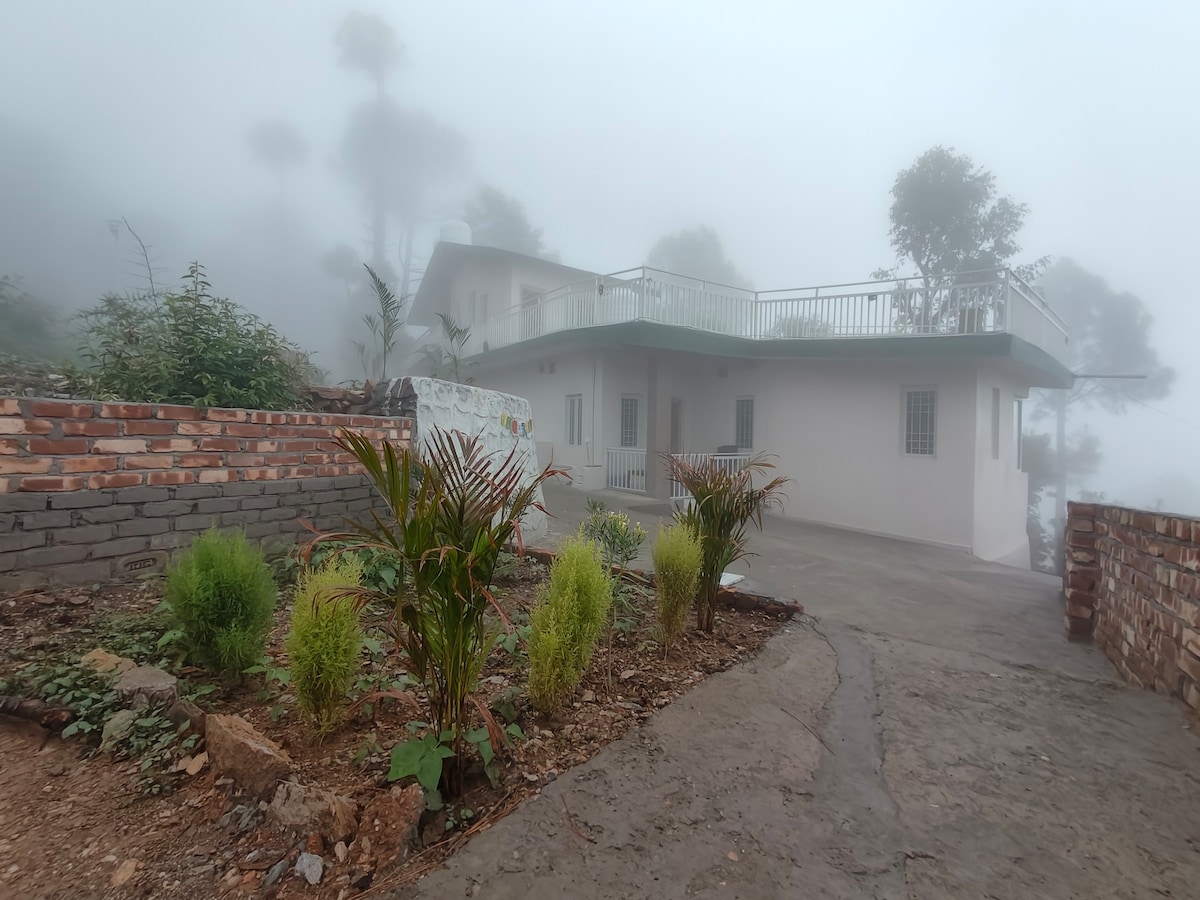 A Serene 3BHK Cottage, DeerWood Cottages Jagdhar