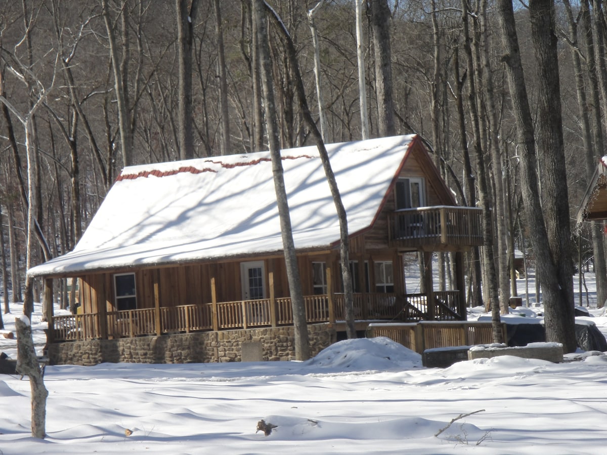 Lazy G小木屋# 3 Creek Side Cabin