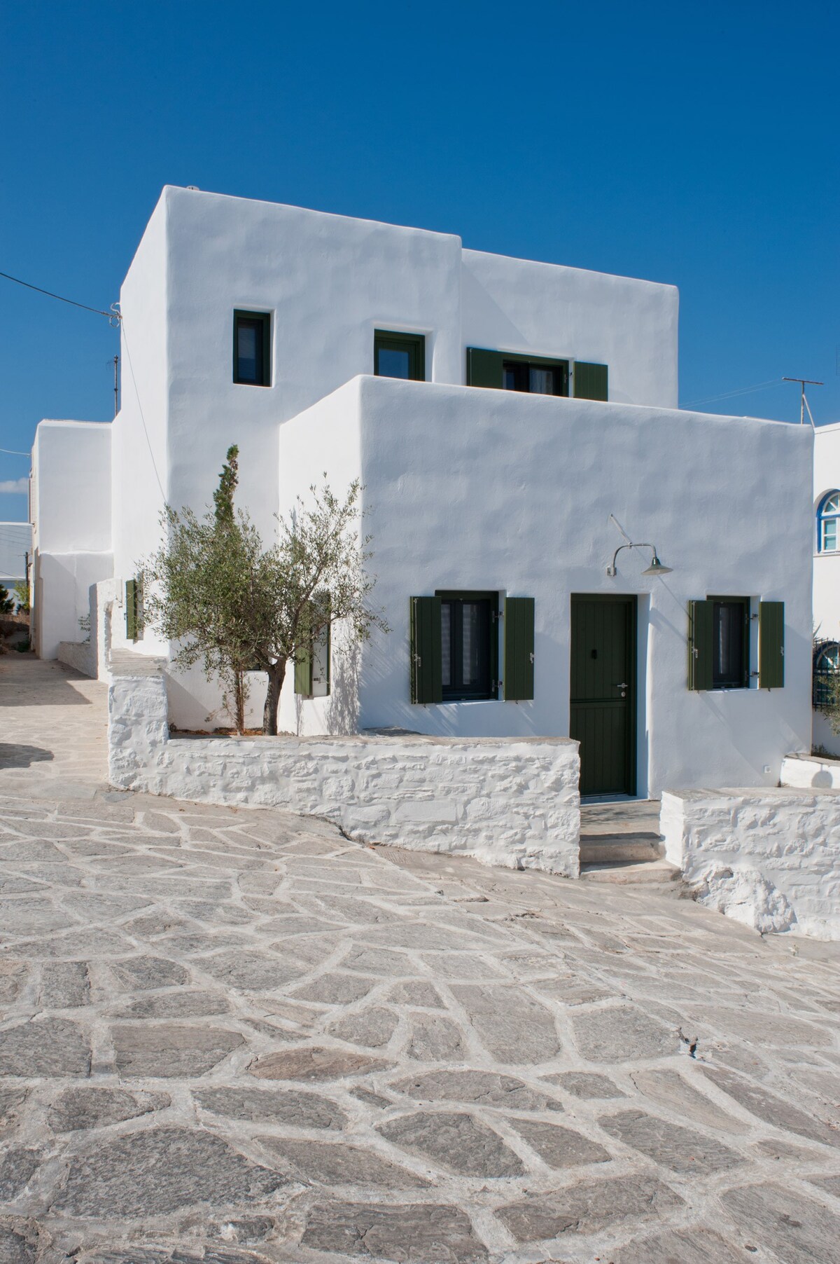 The Olive House Naoussa