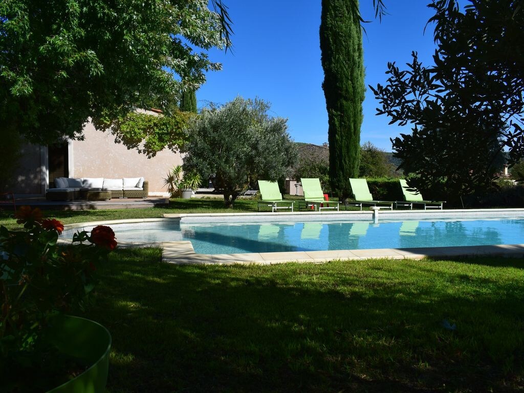 MAISON DE CARACTERE proche VERDON  PISCINE PRIVEE