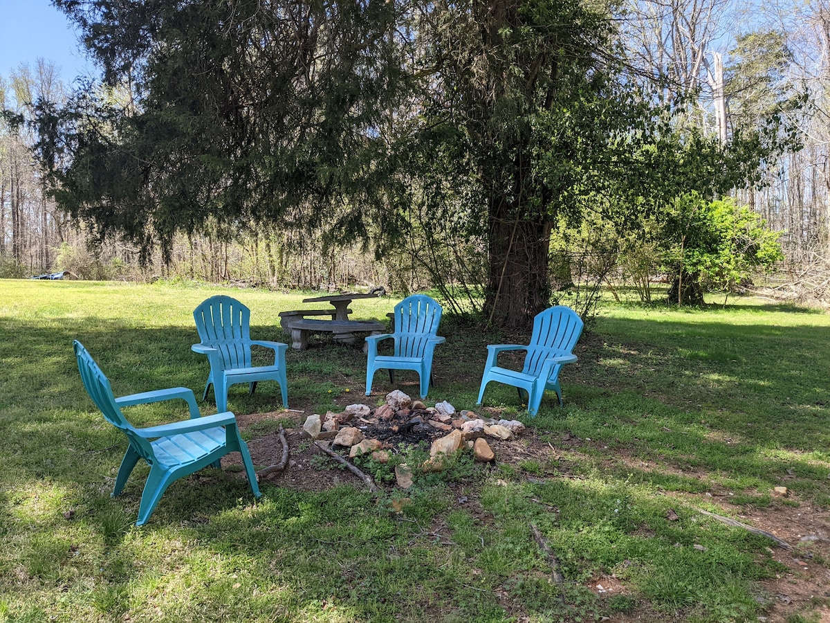 Uwharrie Cottage, Uwharrie National Forest, Badin