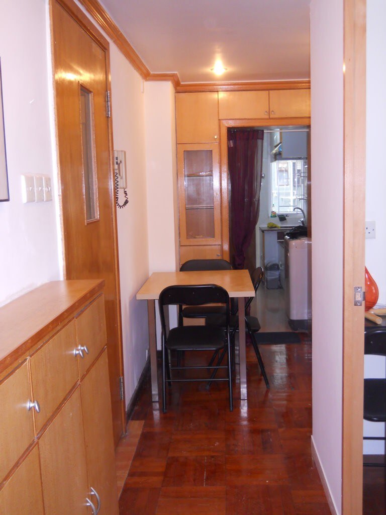 nice room in Sheung Wan (sw7a)