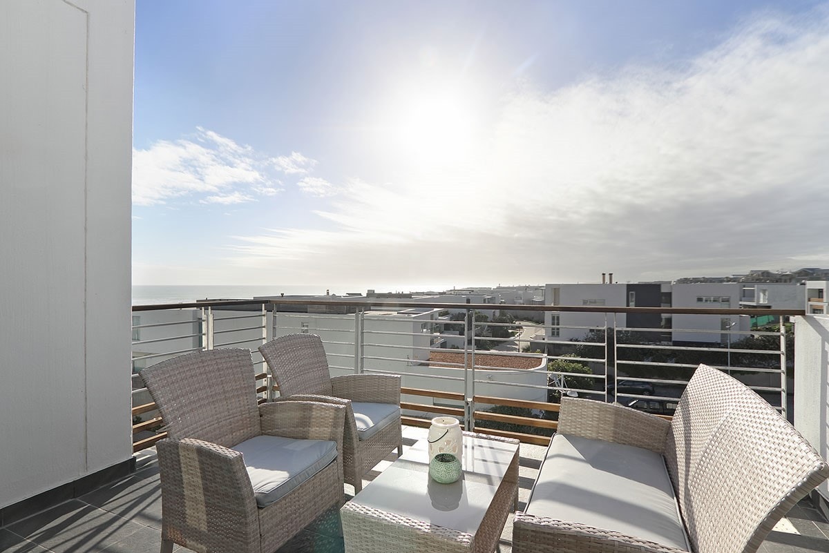 Spectacular Sea View Apartment 257 Eden on The Bay
