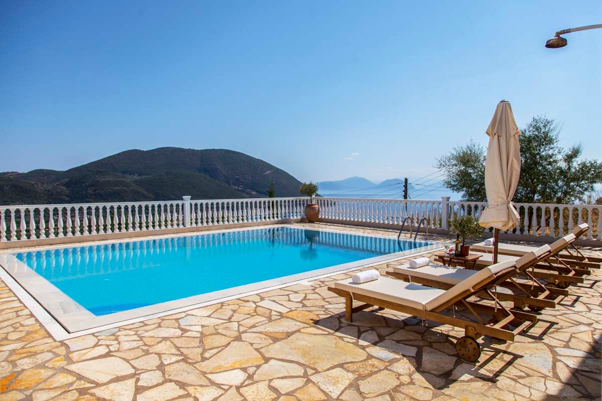 Offer for Apartment with Pool & Sea Views