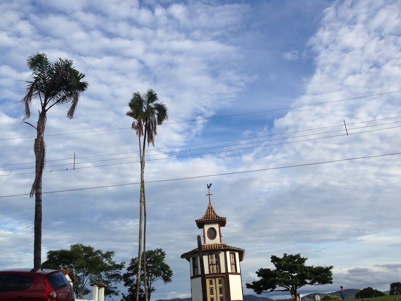 Casa  de Bernadete em  Milho Verde