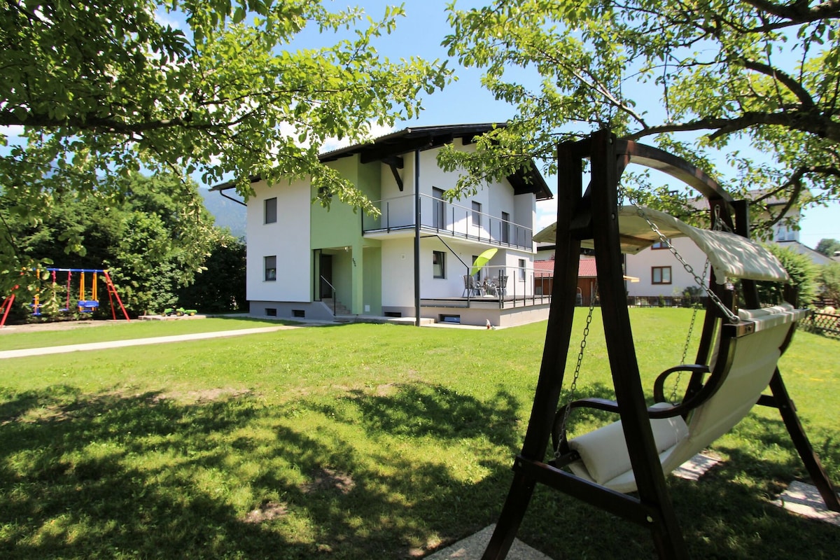 Apartment in Koetschach-Mauthen near ski area