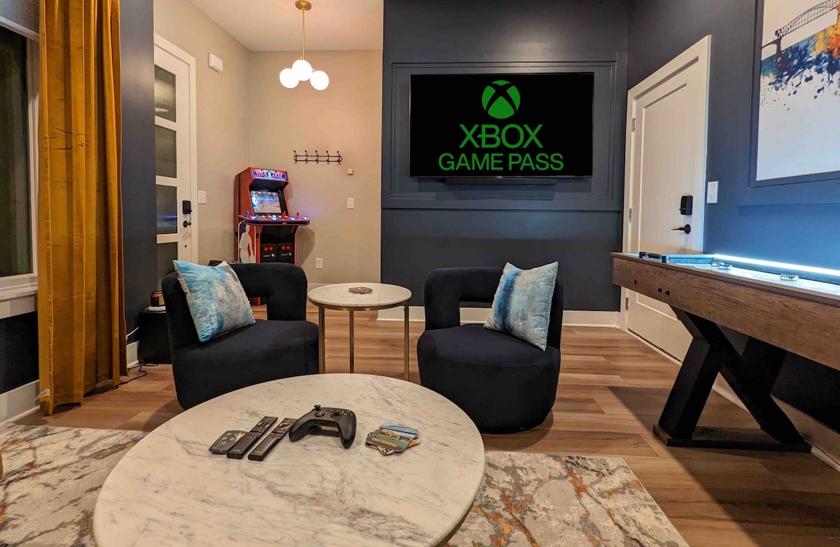 Massage Chair | Game Room | 5 min to DTWN