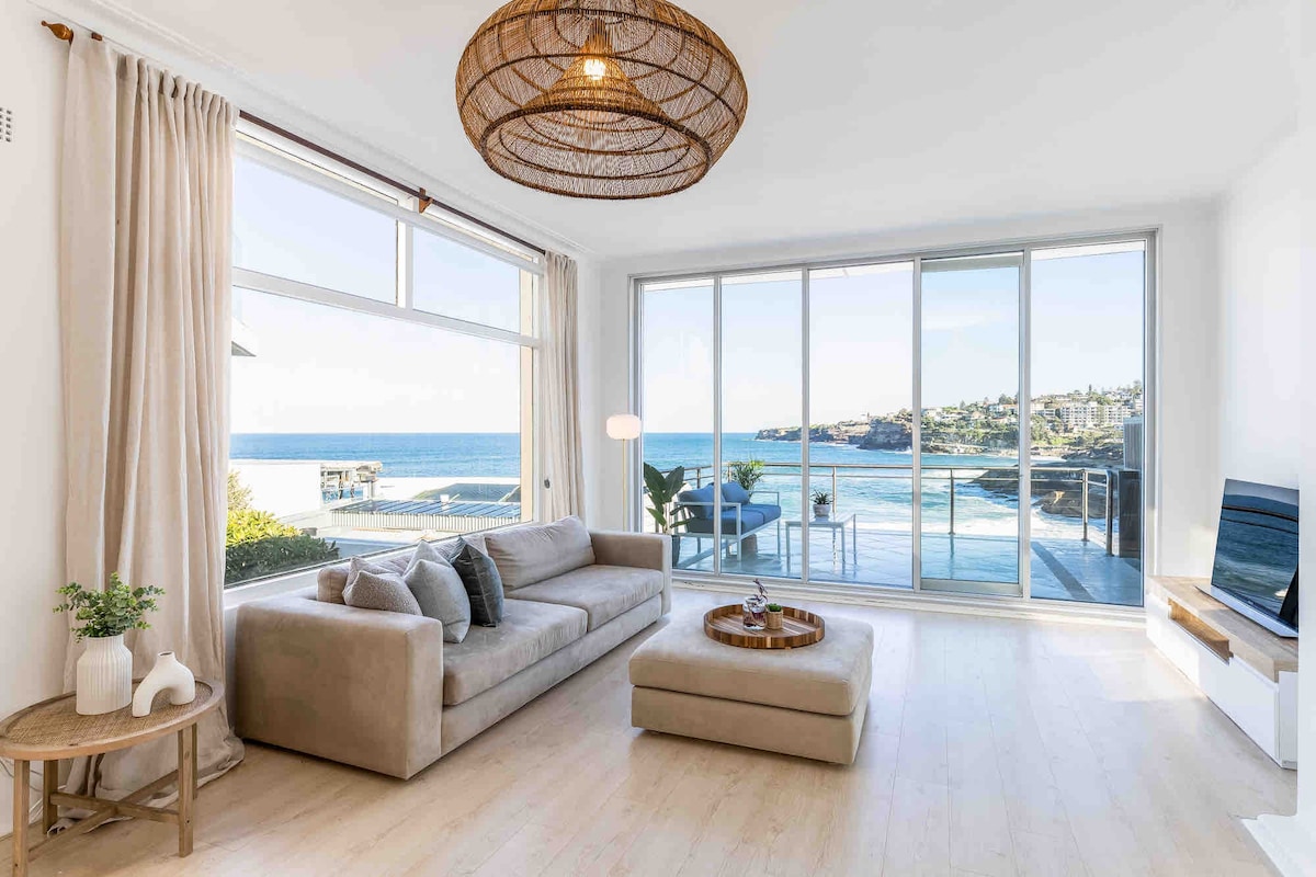 Absolute Tamarama Beachfront on Bondi Coastal Walk