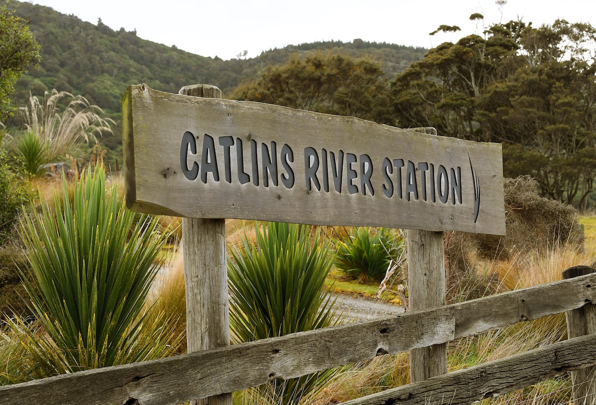 Catlins River Station House