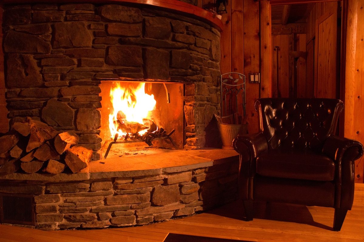 Coziest Catskills Cabin new trex back deck Jun '24