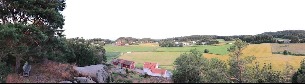 Sjarmerende sørlandshus nær sjøen ved Grimstad