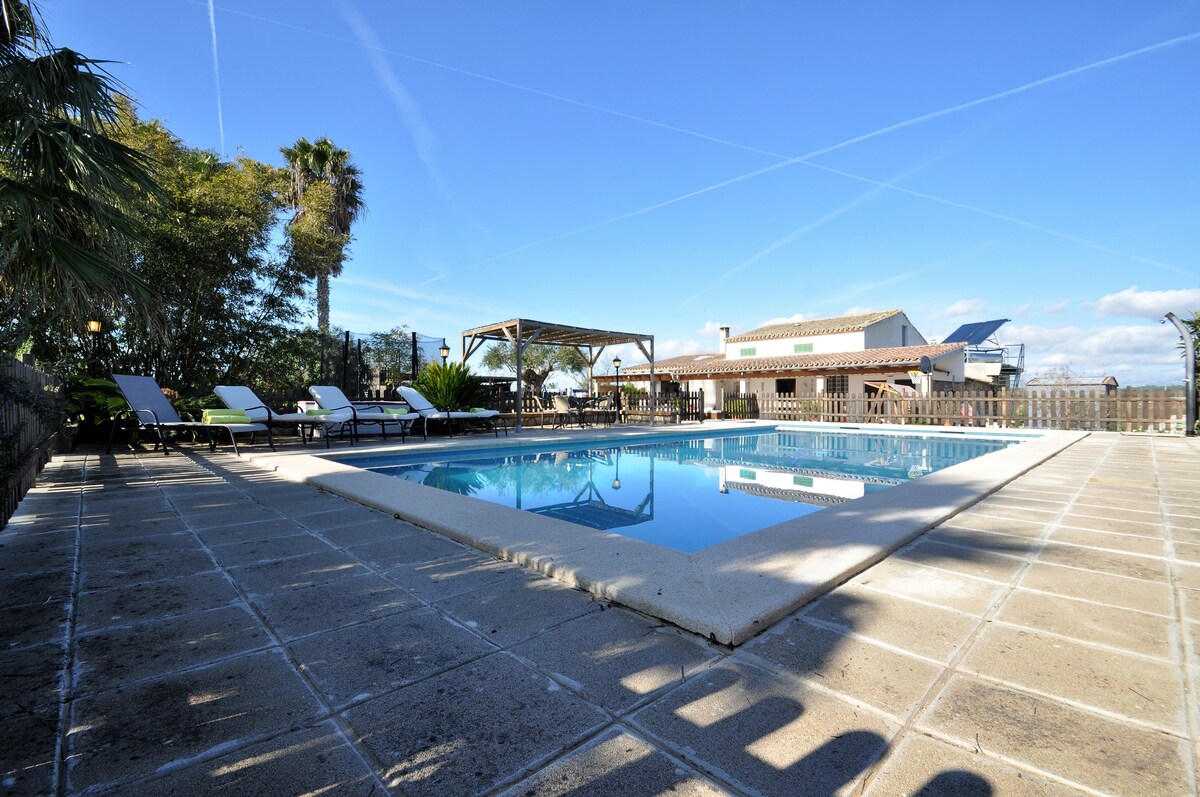 Villa Son Vanrell con gran piscina
