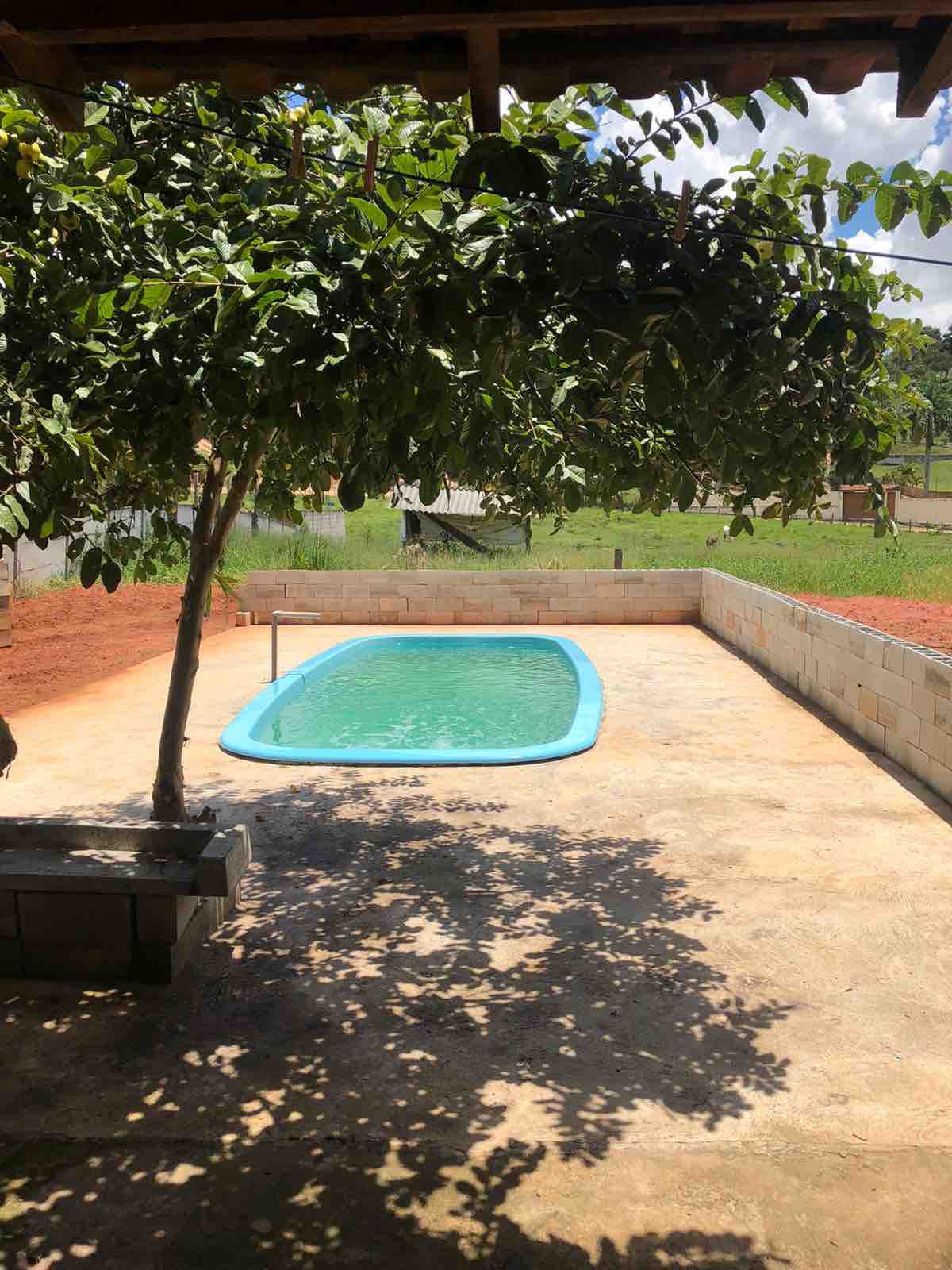 Sítio agradável com piscina há 2km de Pouso Alegre