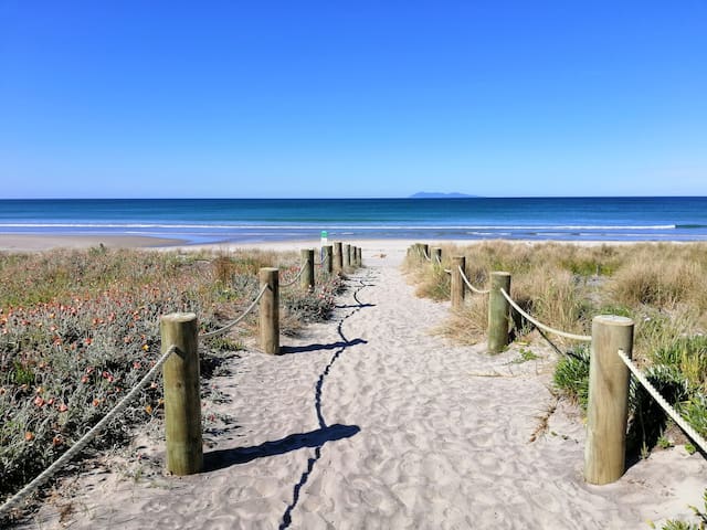 怀希海滩(Waihi Beach)的民宿