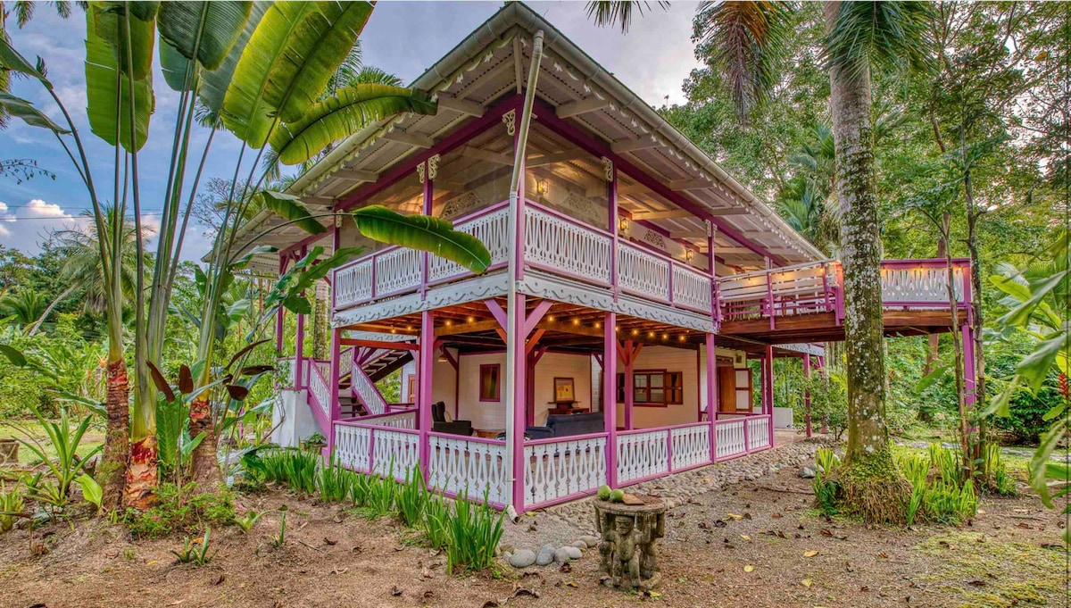 Unique Caribbean house, steps away from the beach