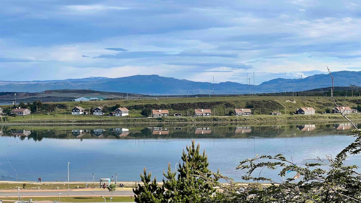 Duplex with Marvelous Beagle Channel Views