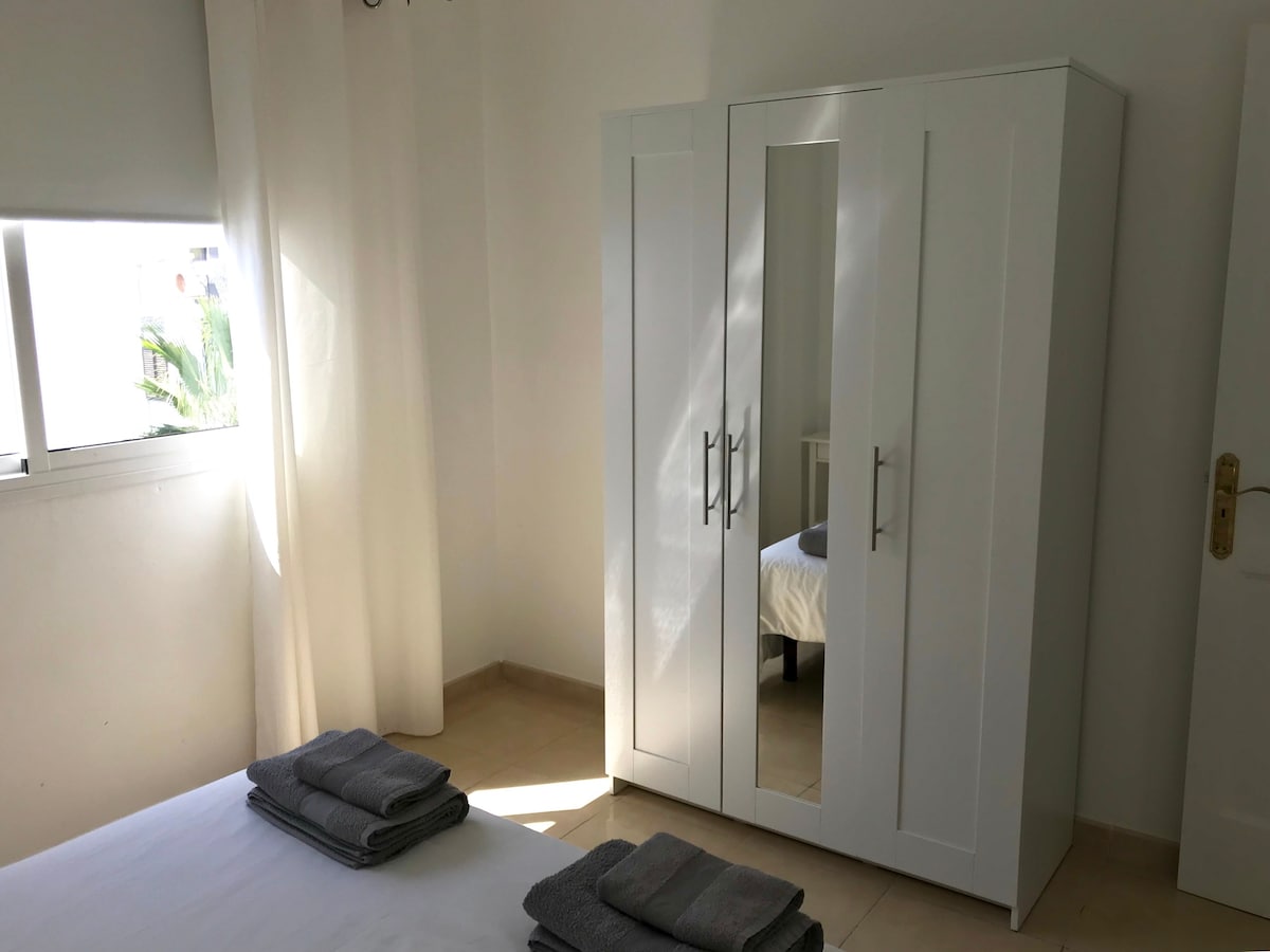 大加那利岛：普拉亚德尔英格尔斯公寓