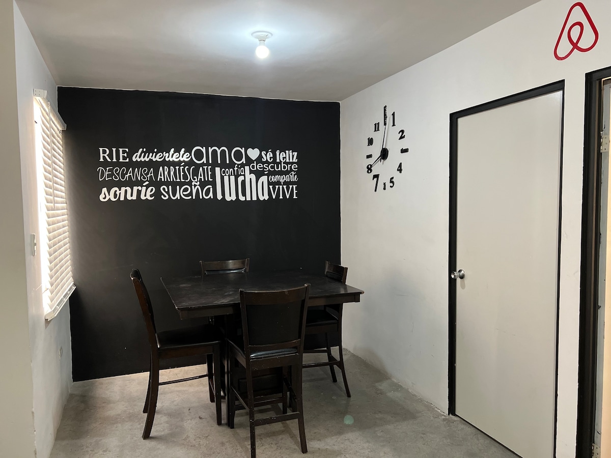 Airbnb Puerta de Nazareno 1