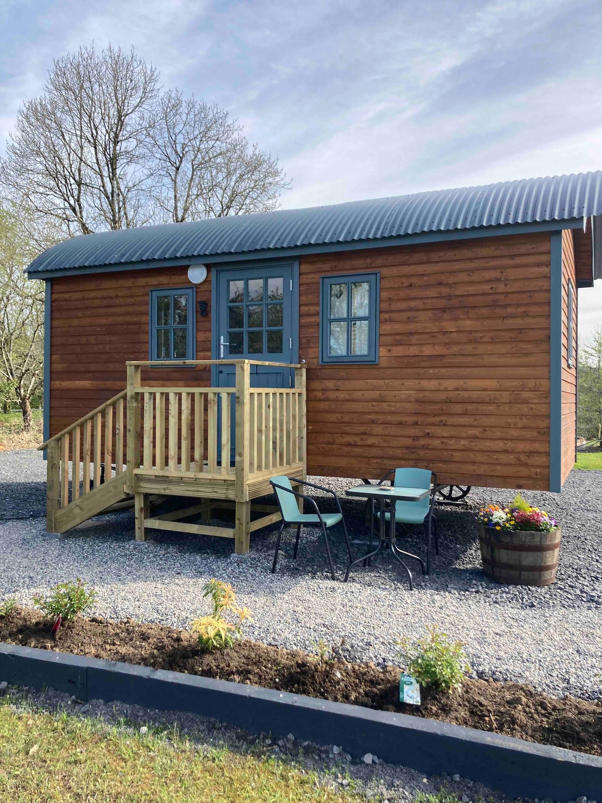 Arrow huts- Delightful Shepherds Hut for rent