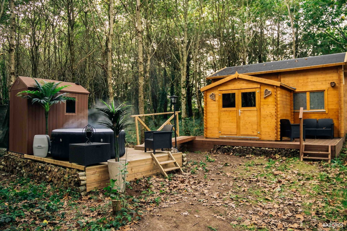 Cabane Yavana Escape game avec accès piscine